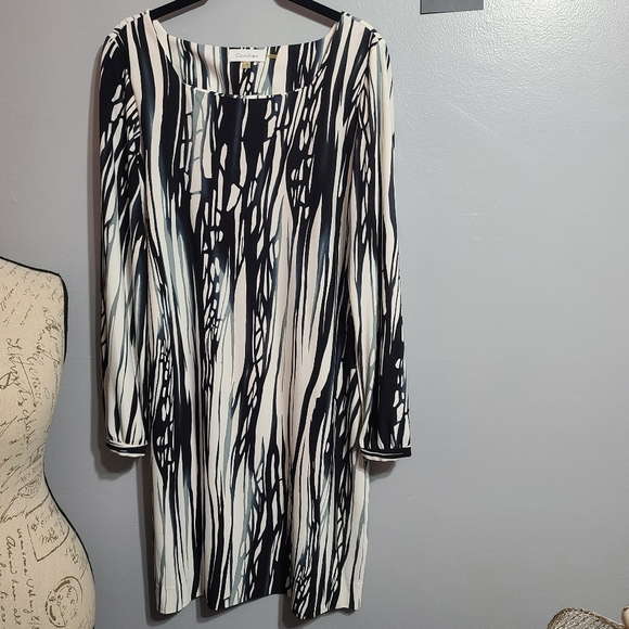 Calvin Klein Gray, Black & White Long Sleeve SZ M